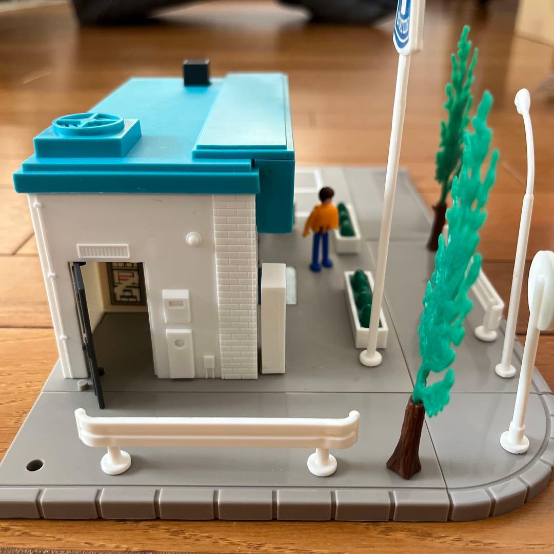 わ*ん様 トミカタウン ローソン☆ローソントラックトミカ付☆