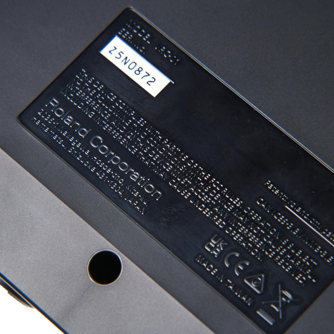 Roland VRC-01 AeroCaster 複数台スマホでライブ配信機器