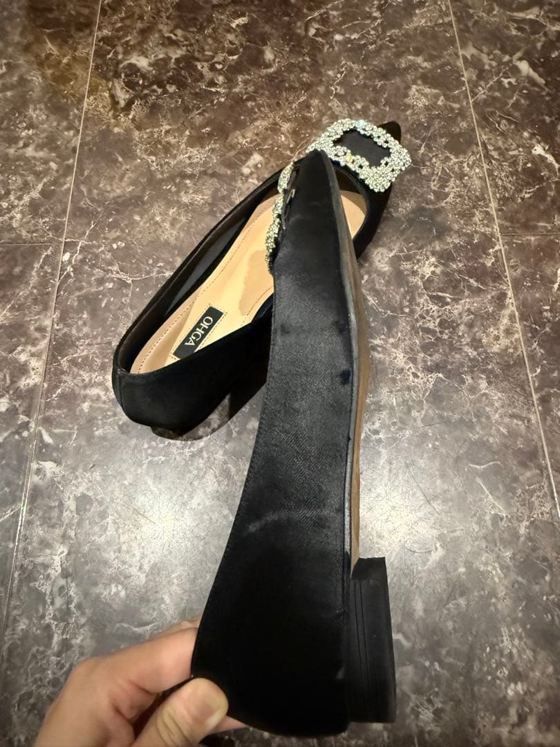 OHGA サテンビジュー パンプス 黒　24cm