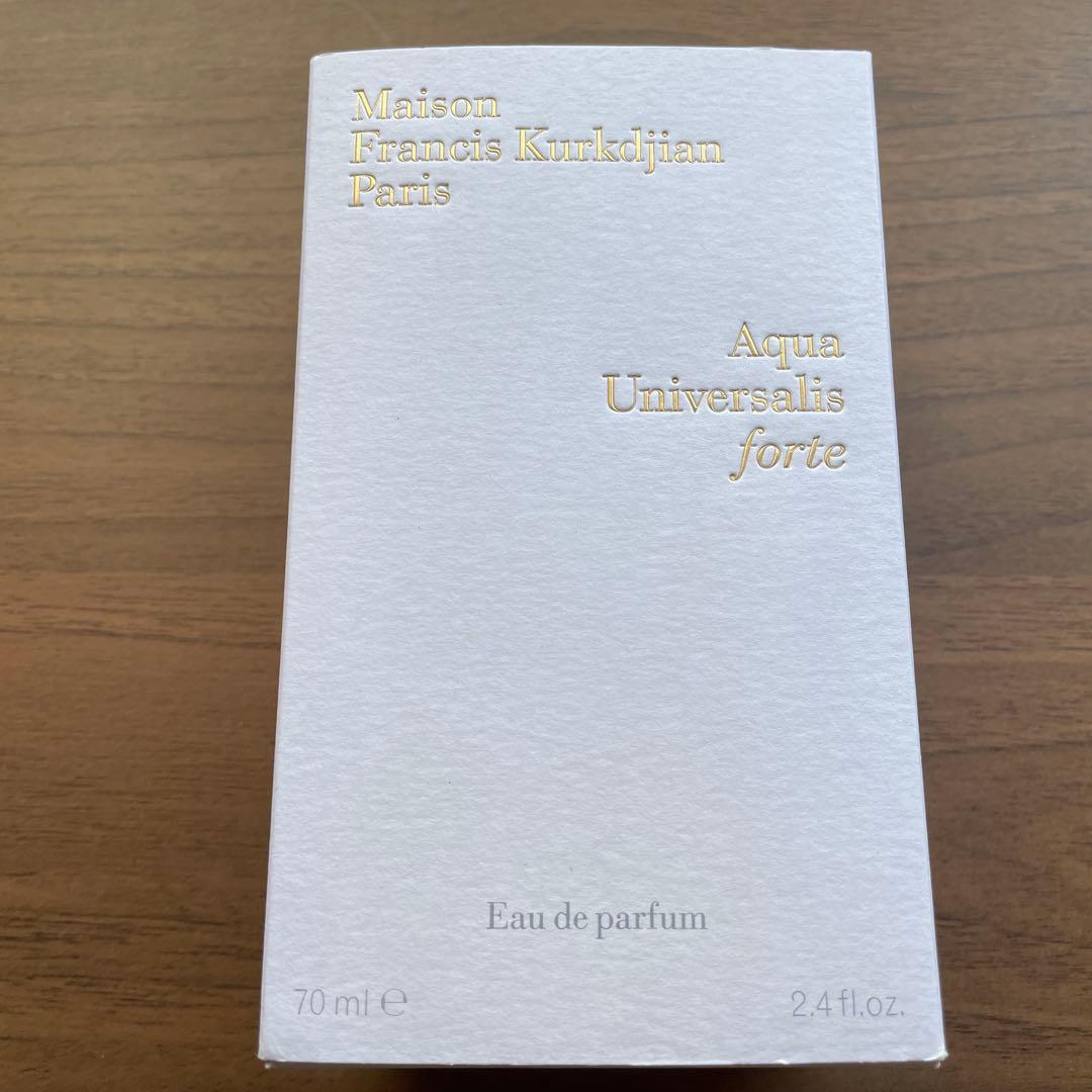 メゾンフランシスクルジャン　アクアユニヴェルサリス　フォルテ　オードパルファム