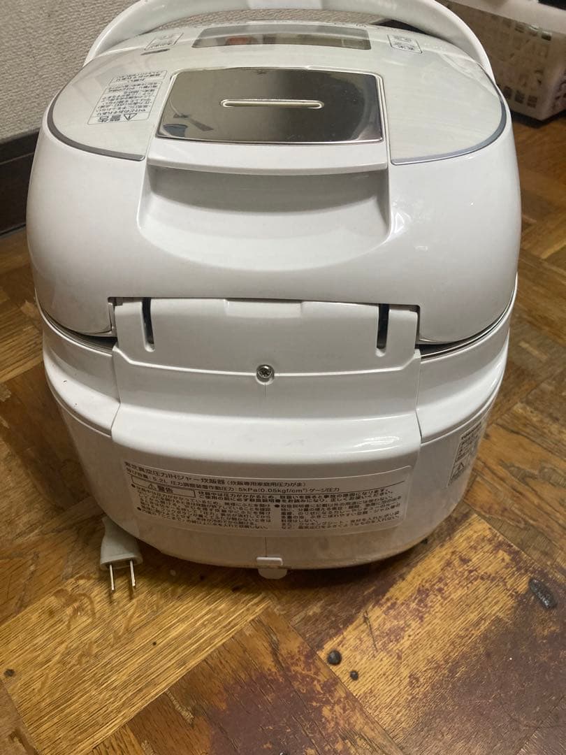 TOSHIBA 10合　真空圧力IH ジャー炊飯器