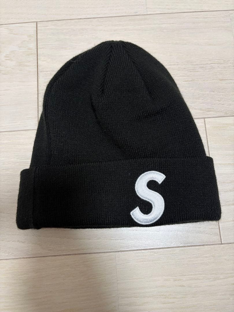 Supreme ✖︎ニューエラ　ブラック ニット帽