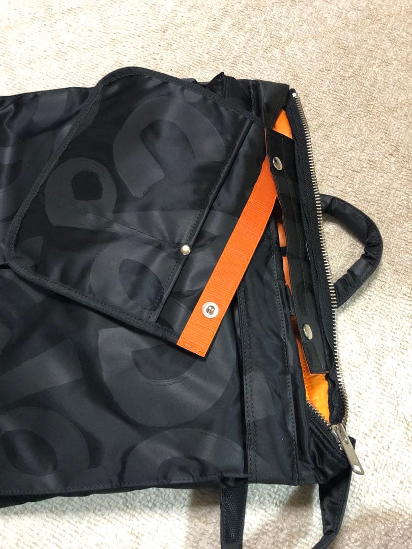 ブラック バッグ 80周年記念、コムデギャルソン、ポーターとのコラボ