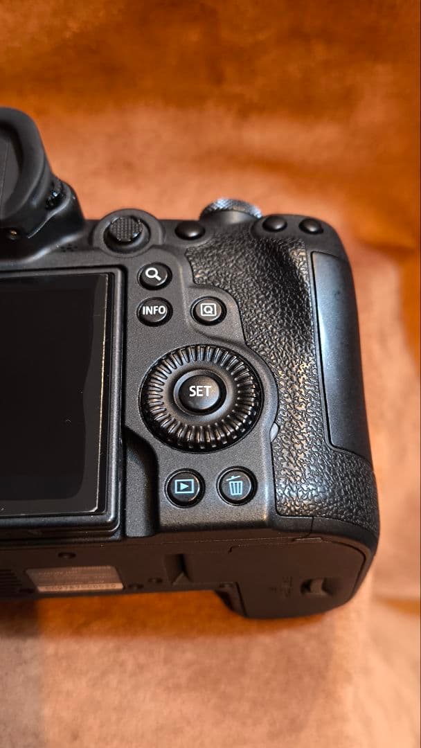 CANON EOS R6　ボディ