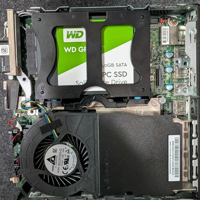 お*ち様 Lenovo ThinkCentre M75q-1