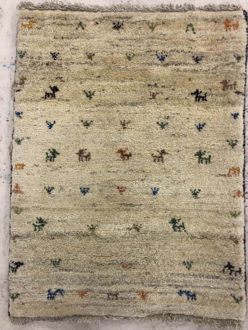 ギャベ イラン産 66×86 K-33