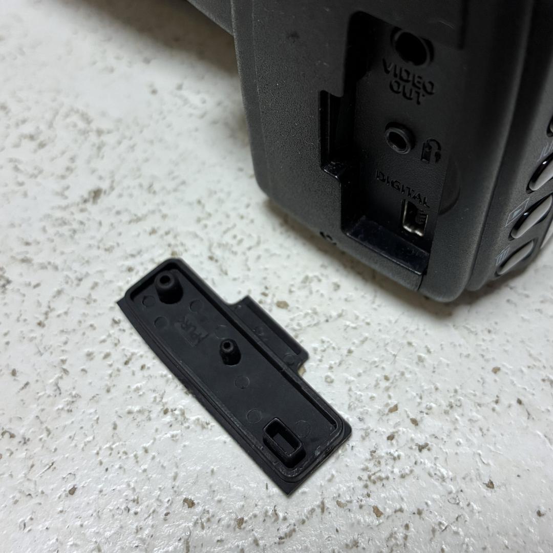 デジタルカメラ Canon EOS Kiss N + Tamron 18-200mm