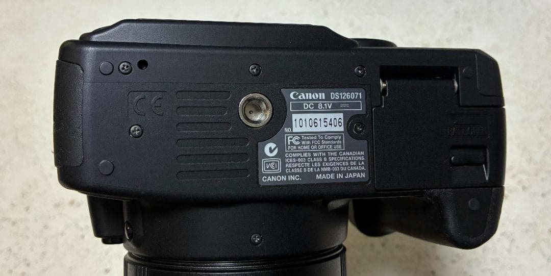 デジタルカメラ Canon EOS Kiss N + Tamron 18-200mm