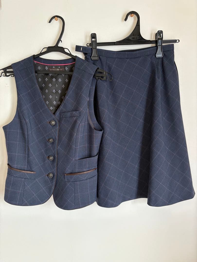 事務服　ベスト×2、スカート×2 セット