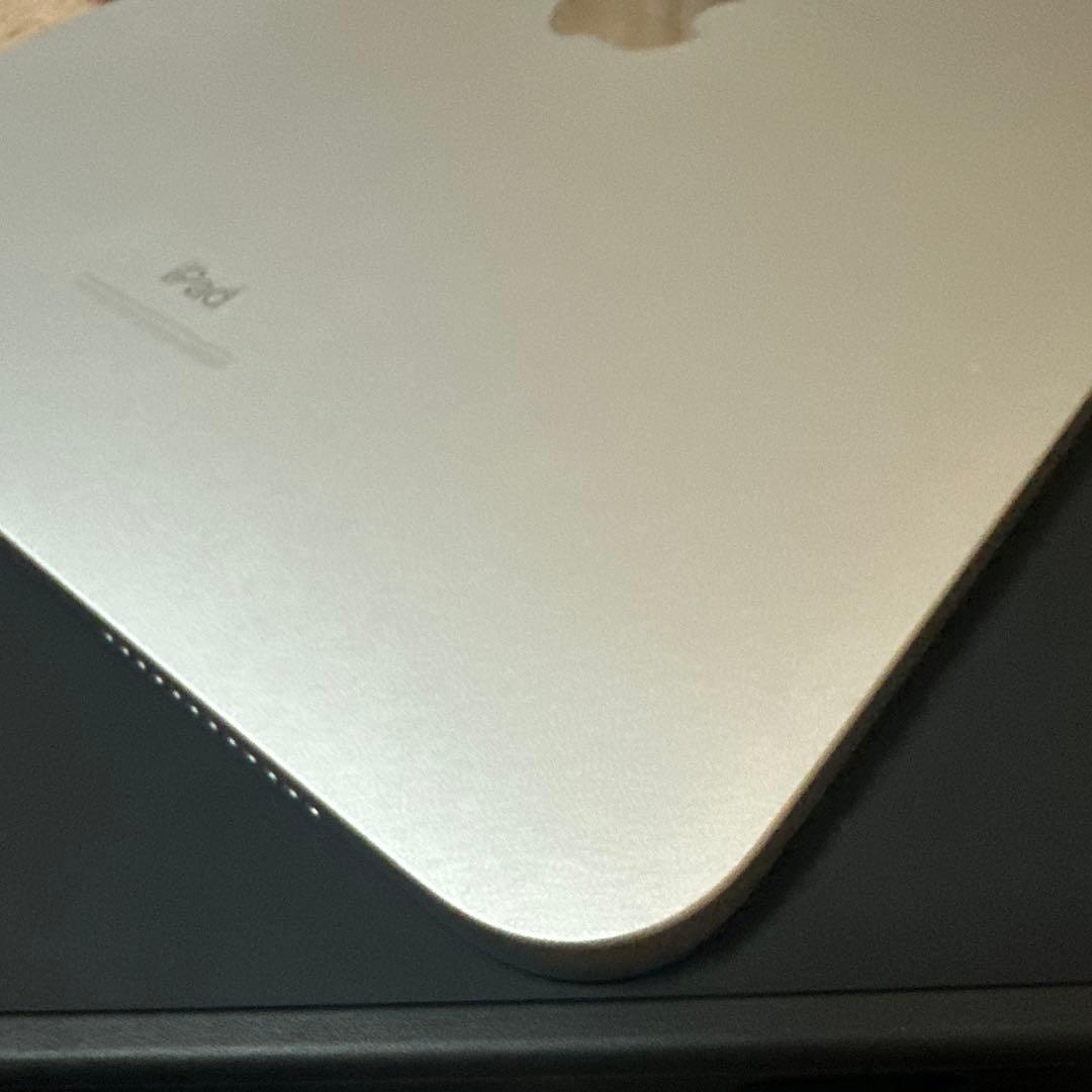 iPad第10世代　64GB