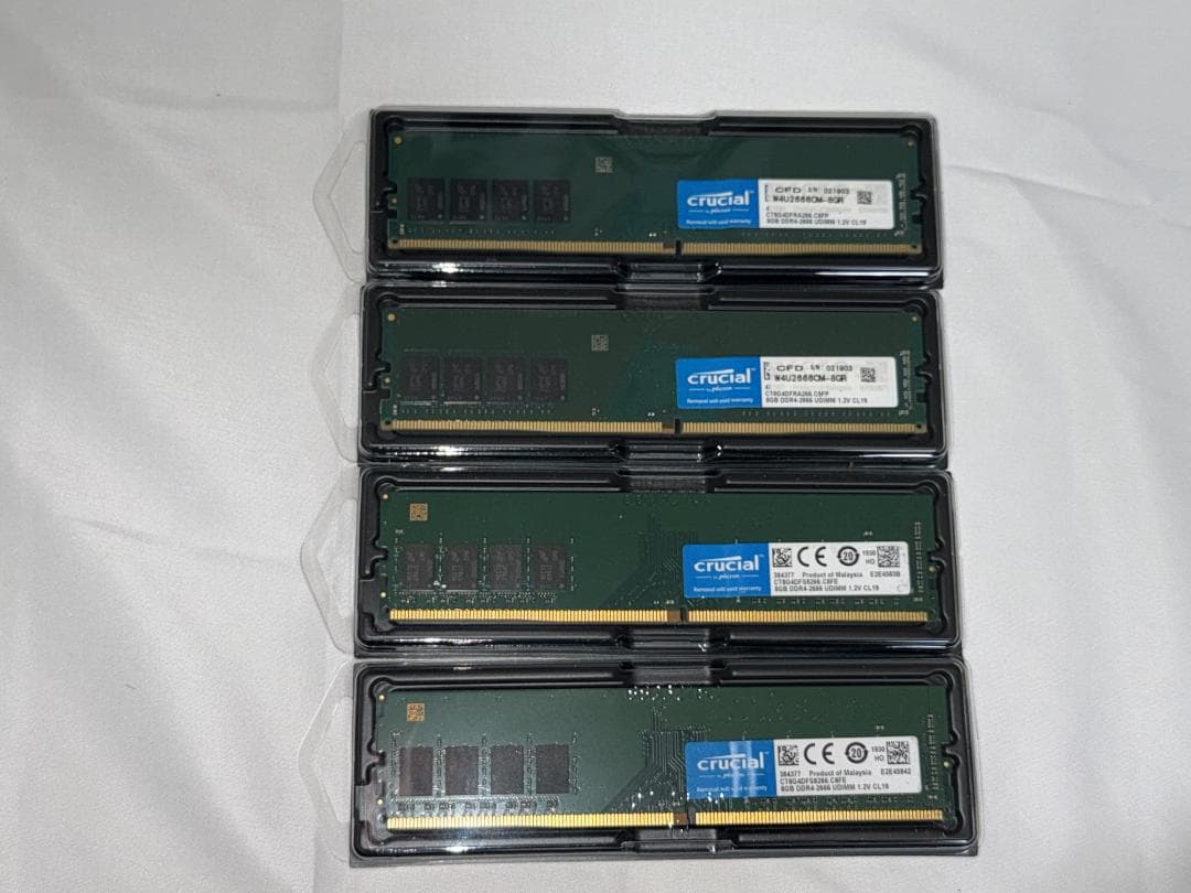 Crucial 8GB DDR4-2666 UDIMM 4枚