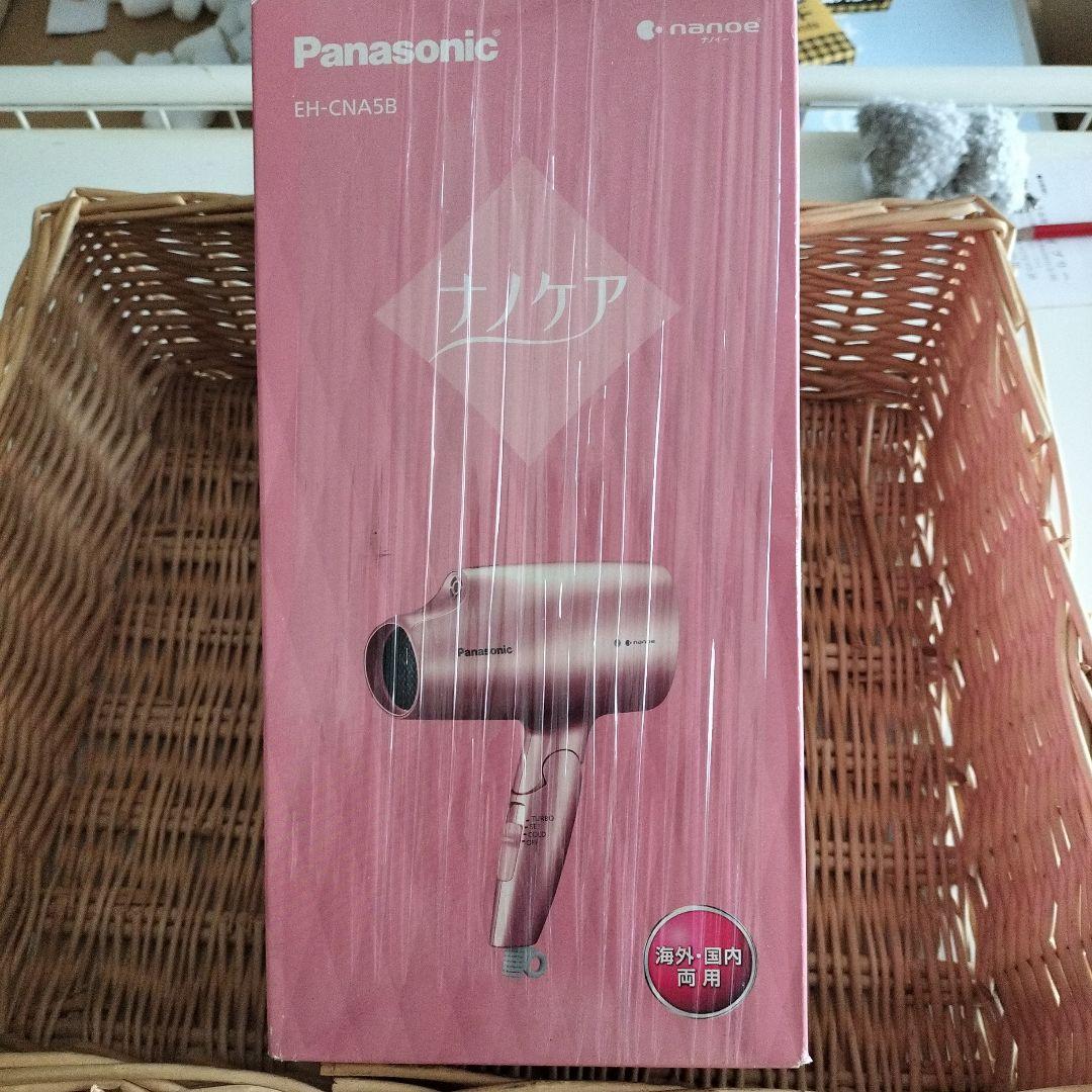 パナソニックドライヤー ナノケア 海外対応 ペールピンク EH-CNA5B-PP