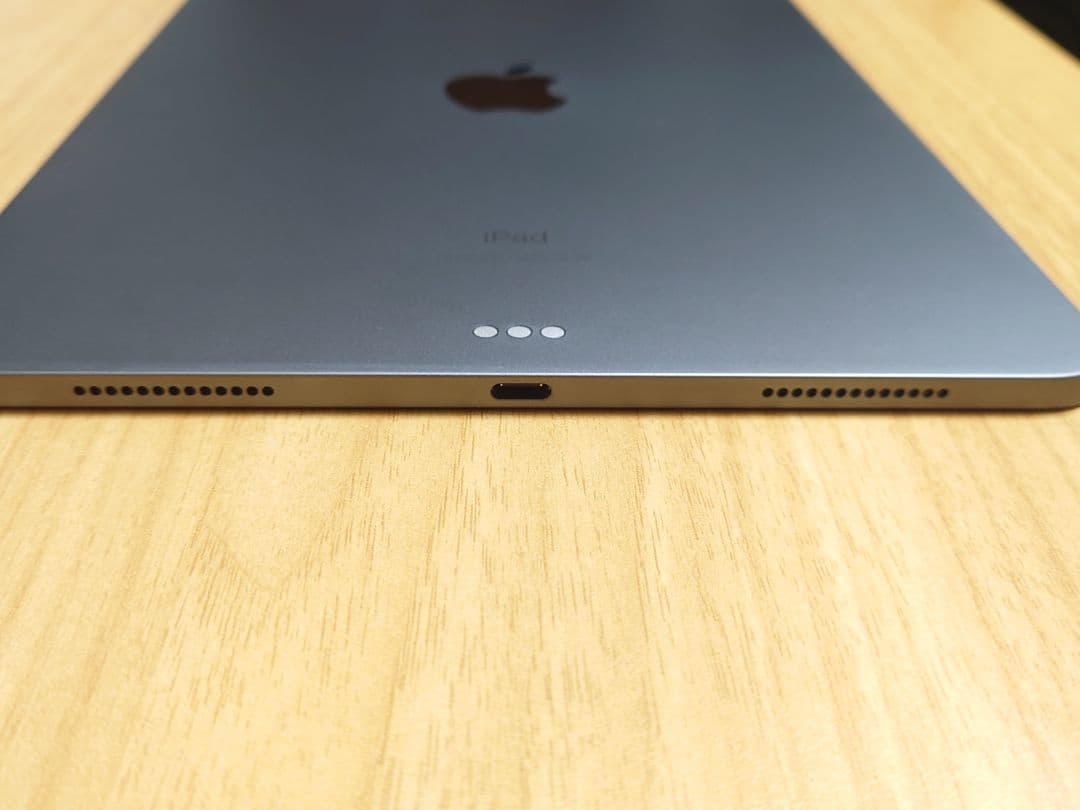 【イワサキ】iPad Pro 11インチ(第1世代) 64GB Wi-Fi