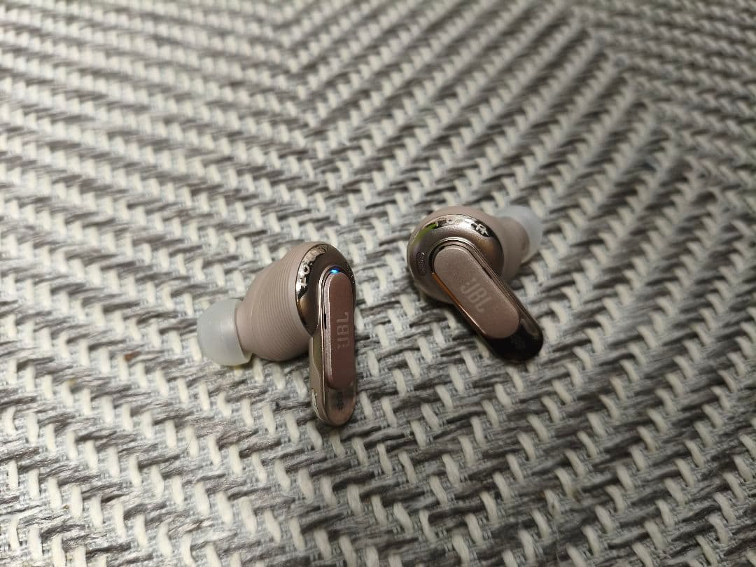 JBL TOUR PRO 3 付属品無 値引き可