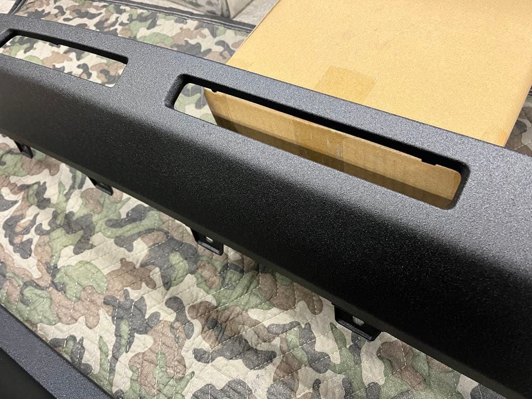 かあず様デリカD5 後期　フロントアンダーカバーリアバンパー　ラプター塗装