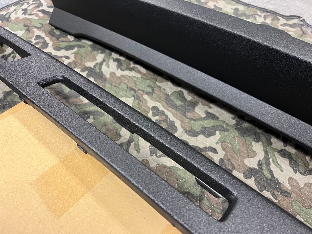 かあず様デリカD5 後期　フロントアンダーカバーリアバンパー　ラプター塗装