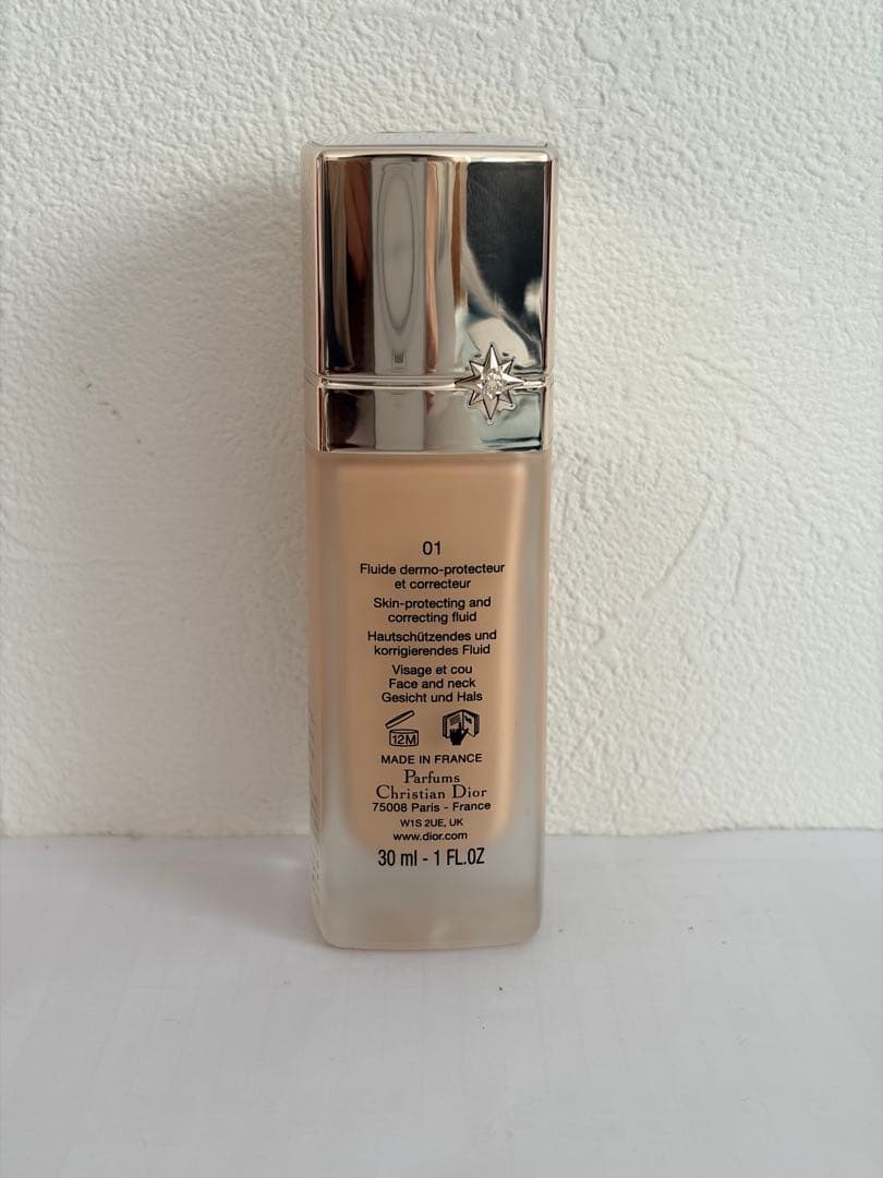 DIOR プレステージ ホワイトル プロテクターUV BB01 30ml