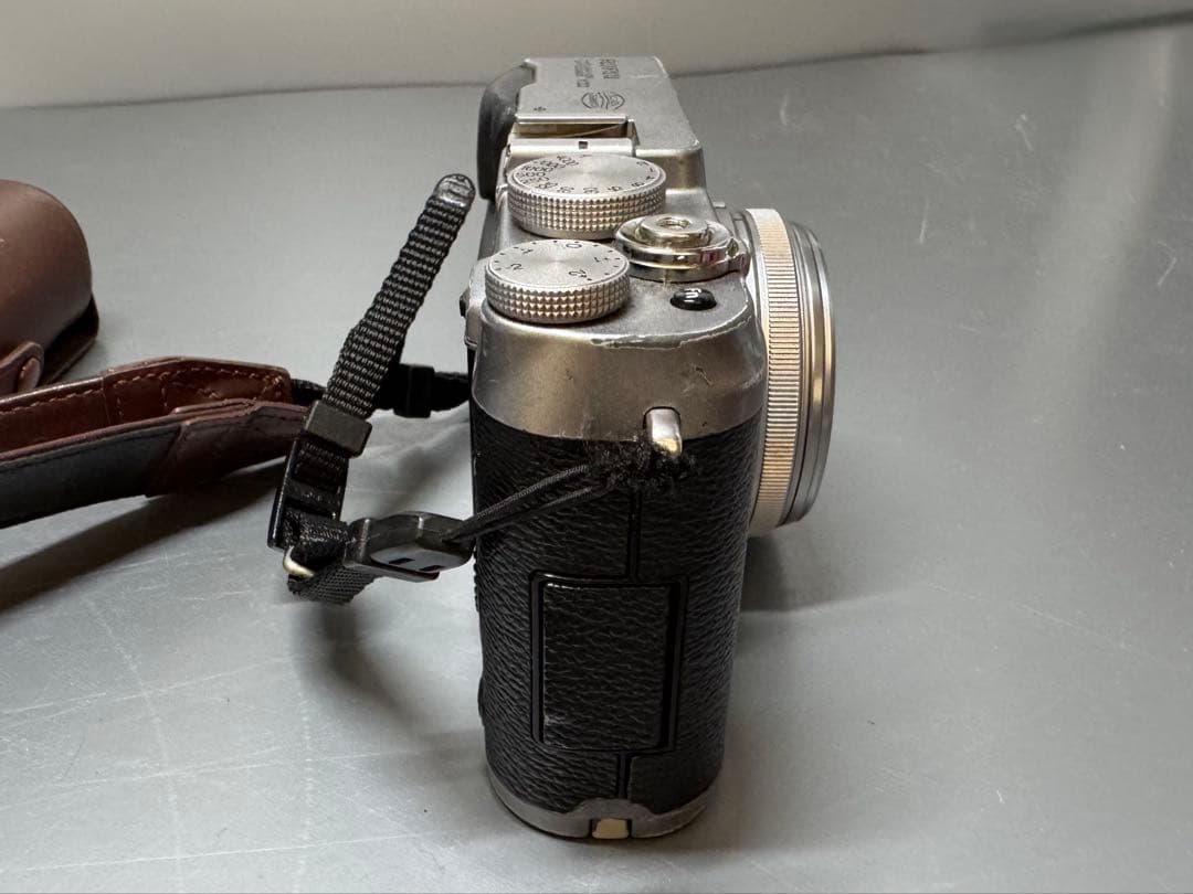 デジタルカメラ FUJIFILM Fine Pix X100