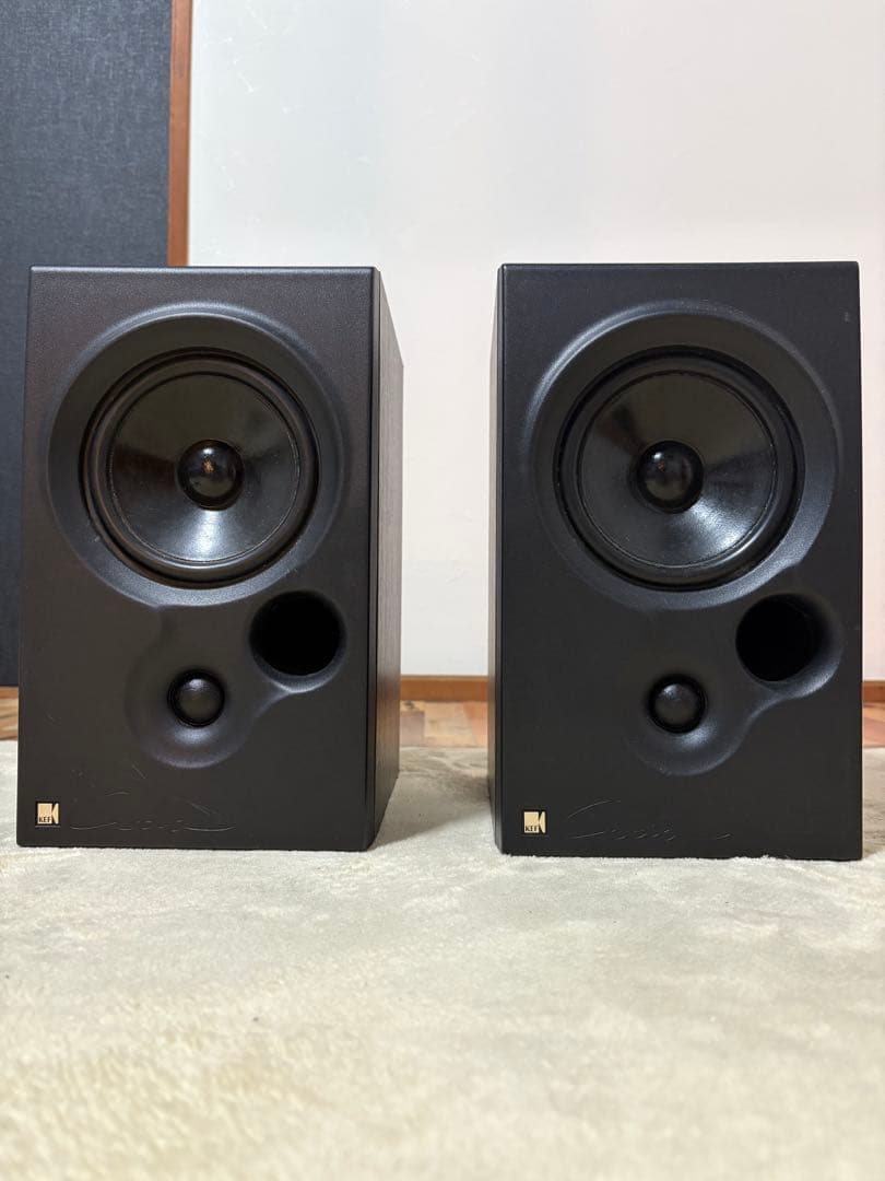 ⭐︎KEF coda7⭐︎ お手頃なスピーカー♫⭐︎ 中古品