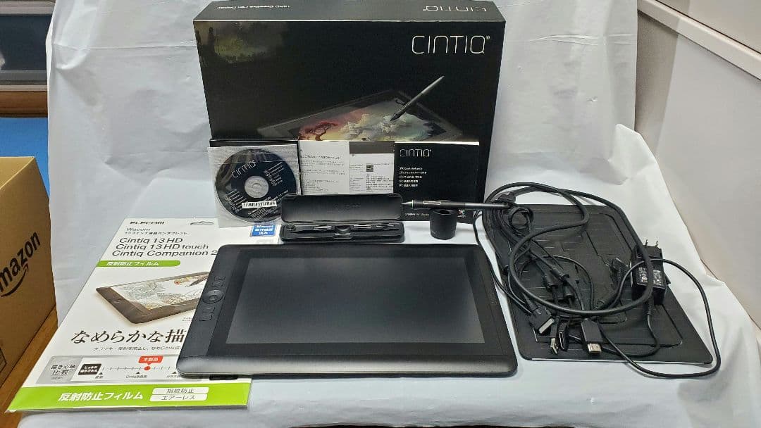 ワコム液タブ 13.3フルHD液晶 Cintiq13HD DTK-1301/K0
