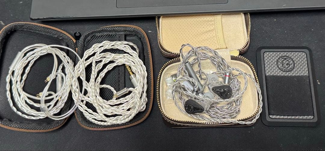 水月雨(スイゲツアメ)MOONDROP Crinacle DUSK 箱説無