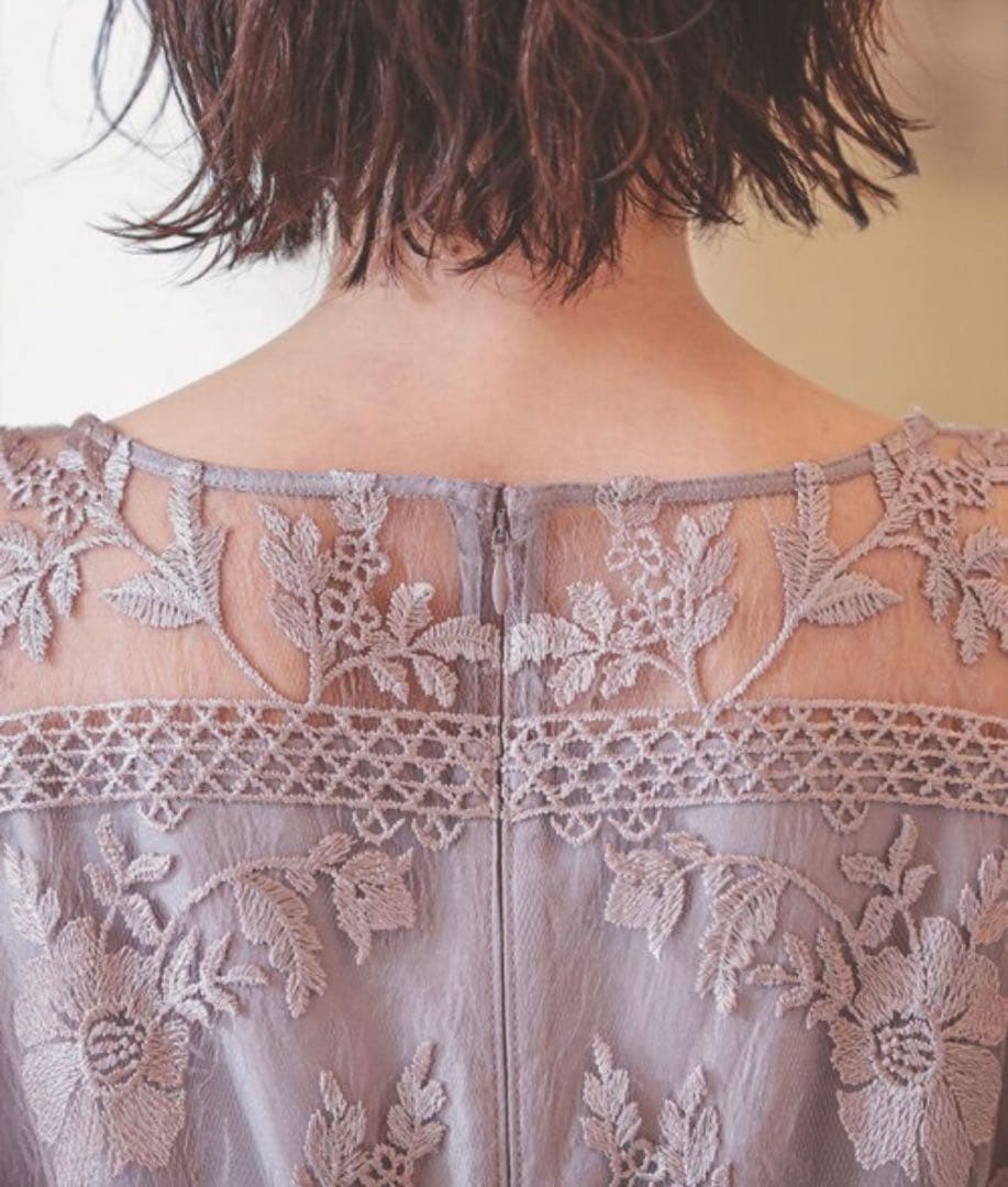 【新品】結婚式 お呼ばれ 成人式 ドレス 刺繍 切り替え フレアレース