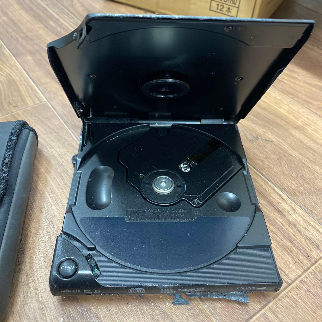 SONY D-303 ポータブルCDプレーヤー