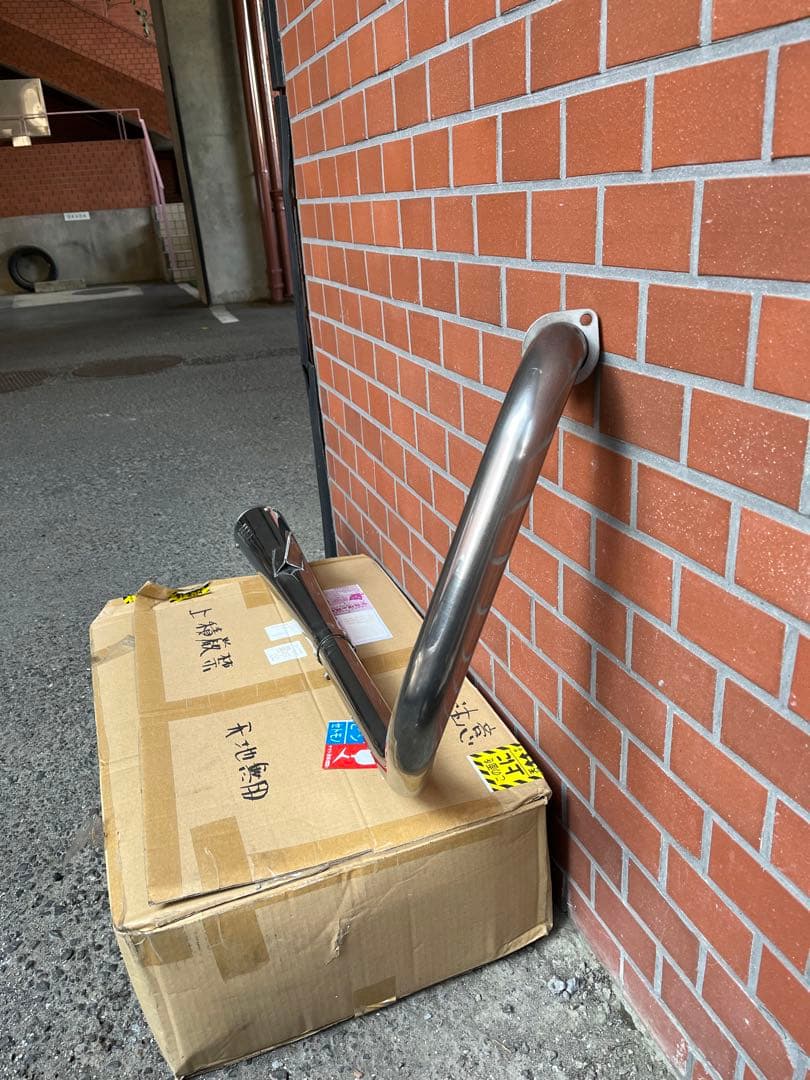 SR400、500用スーパートラップ　マフラー