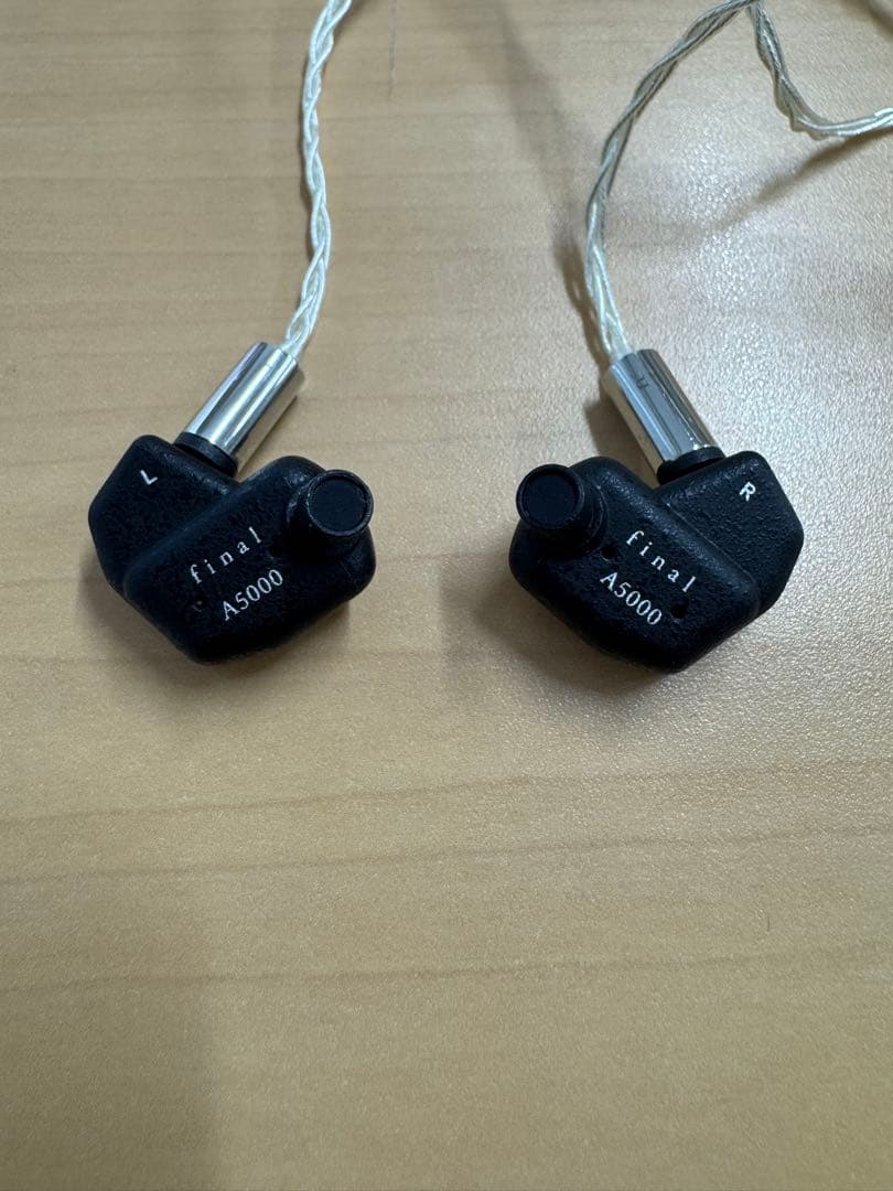 final A5000 ブラック カナル型 イヤフォン