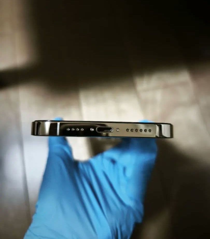 値下げ超美品SIMフリー iPhone12Pro Max256GB「ゴールド」