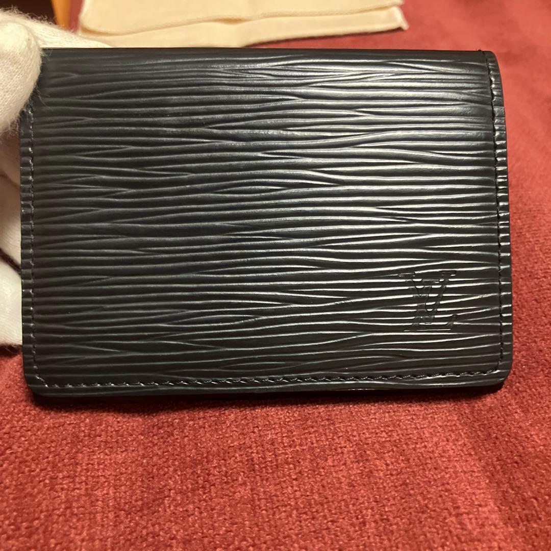 LOUIS VUITTON エピ 名刺入れ
