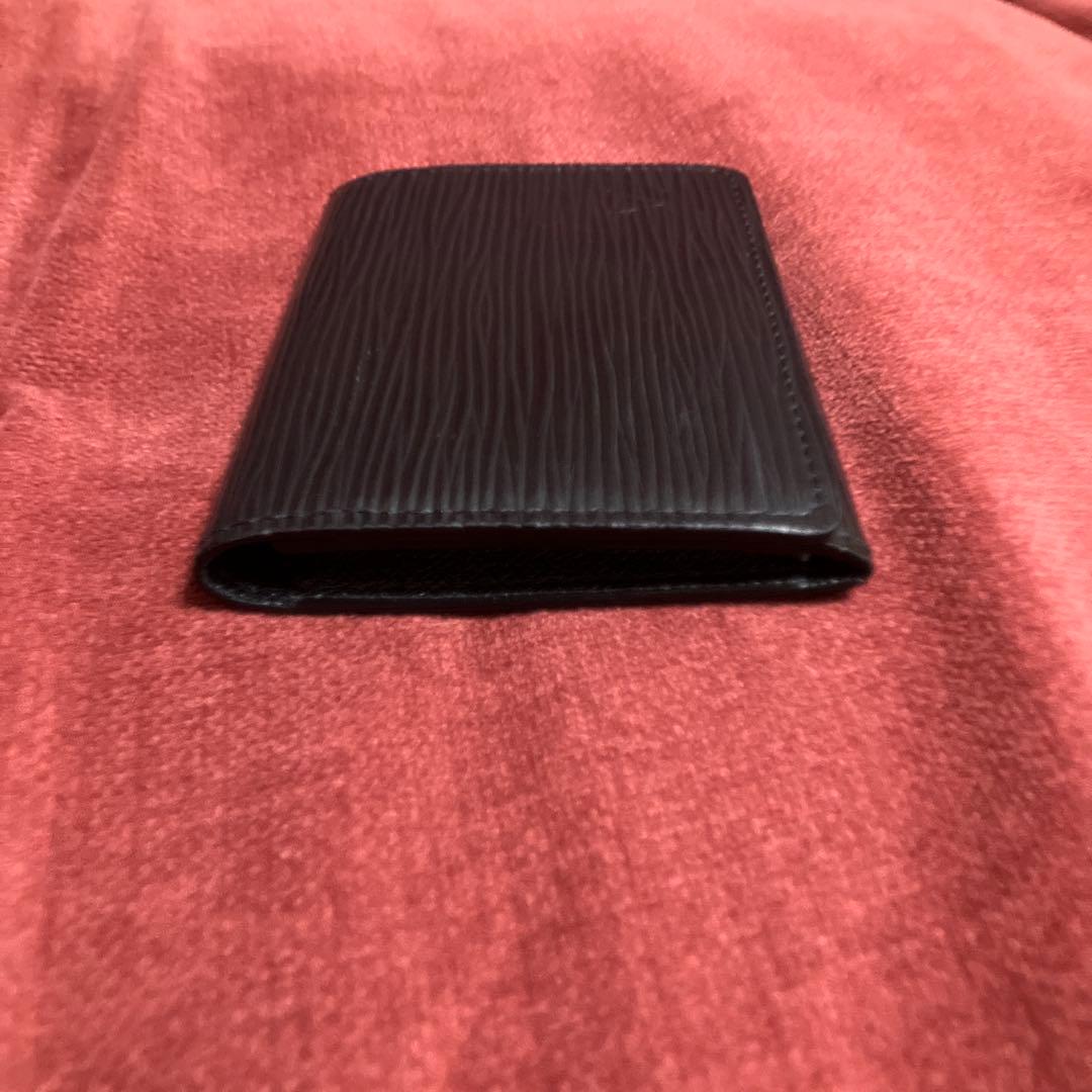 LOUIS VUITTON エピ 名刺入れ
