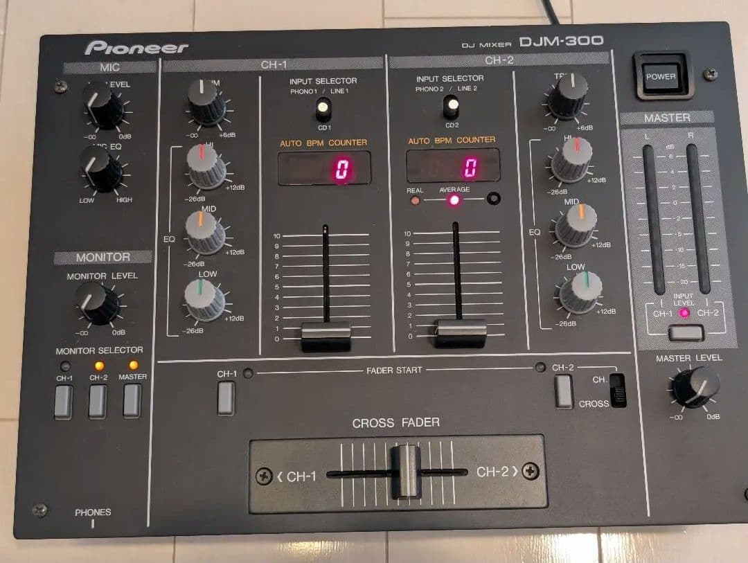Pioneer DJM-300 DJミキサー 売り切り