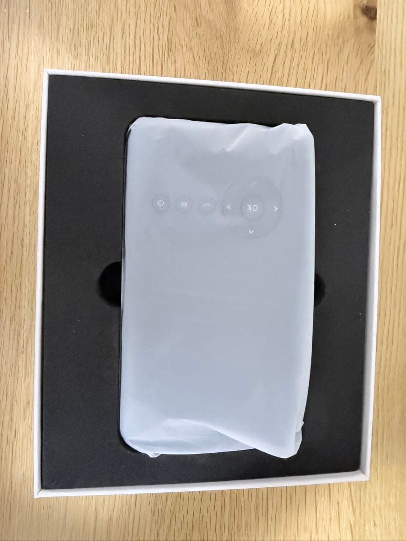 カベーニ KABENI 小型スマホサイズプロジェクター