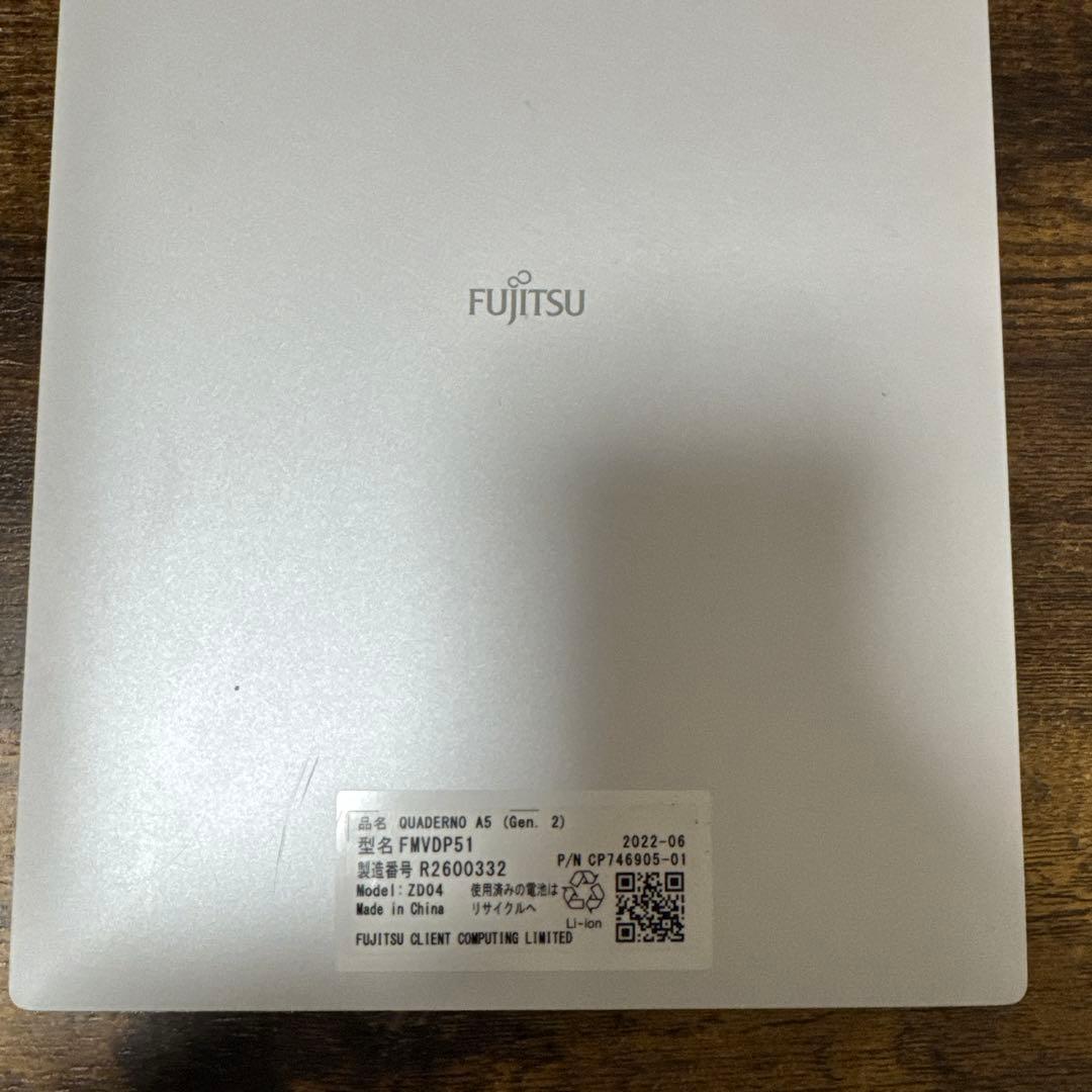 Fujitsu QUADERNO A5 (Gen. 2) 本体