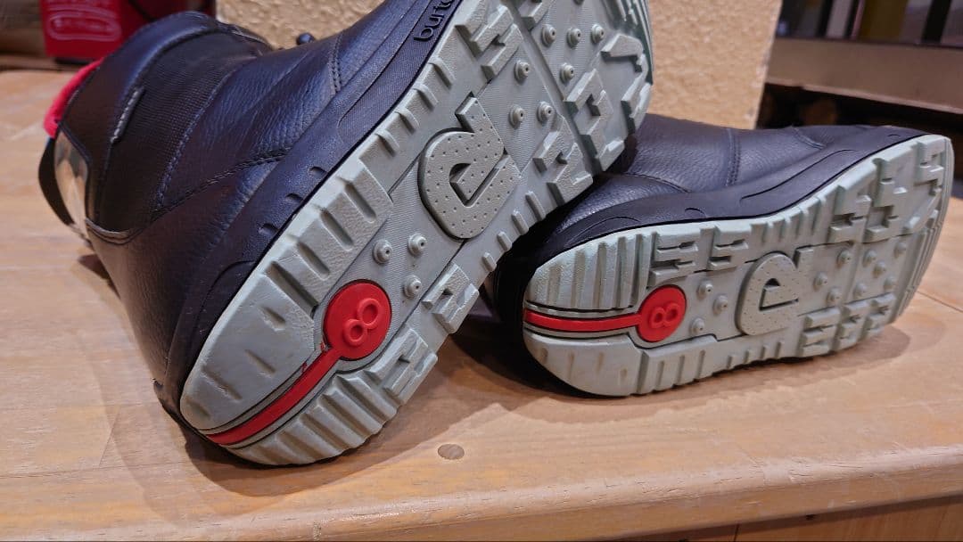 ＊BURTON スノーボードブーツ ボア ブラック/8／25　 24.5〜25