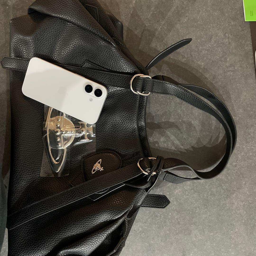 ヴィヴィアンウエストウッド　レザーバッグ