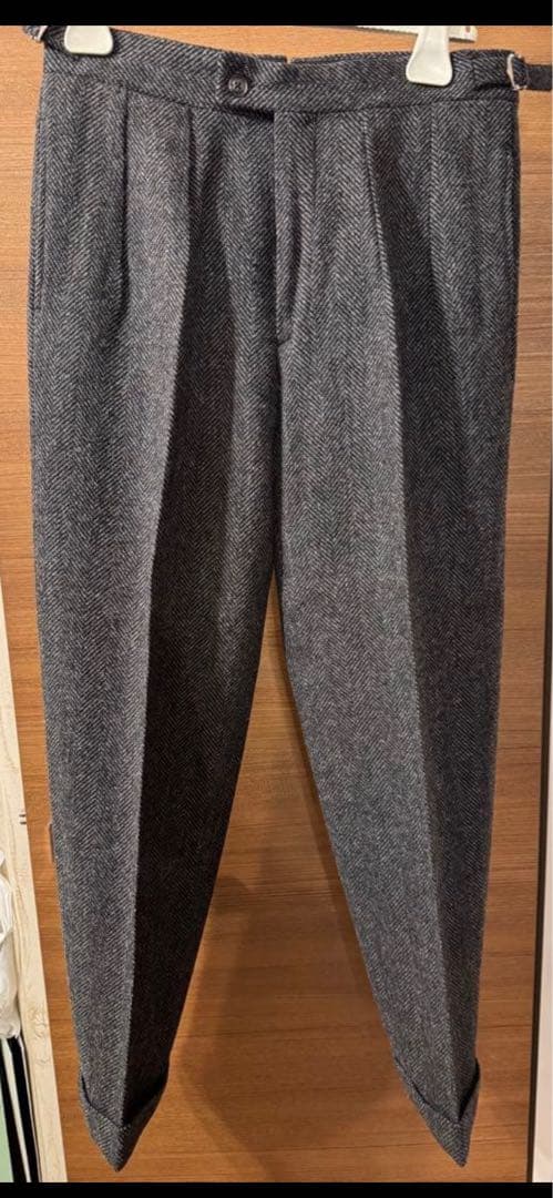 38 BERNARD ZINS グレー　ヘリンボーン　スラックス　ビームスf