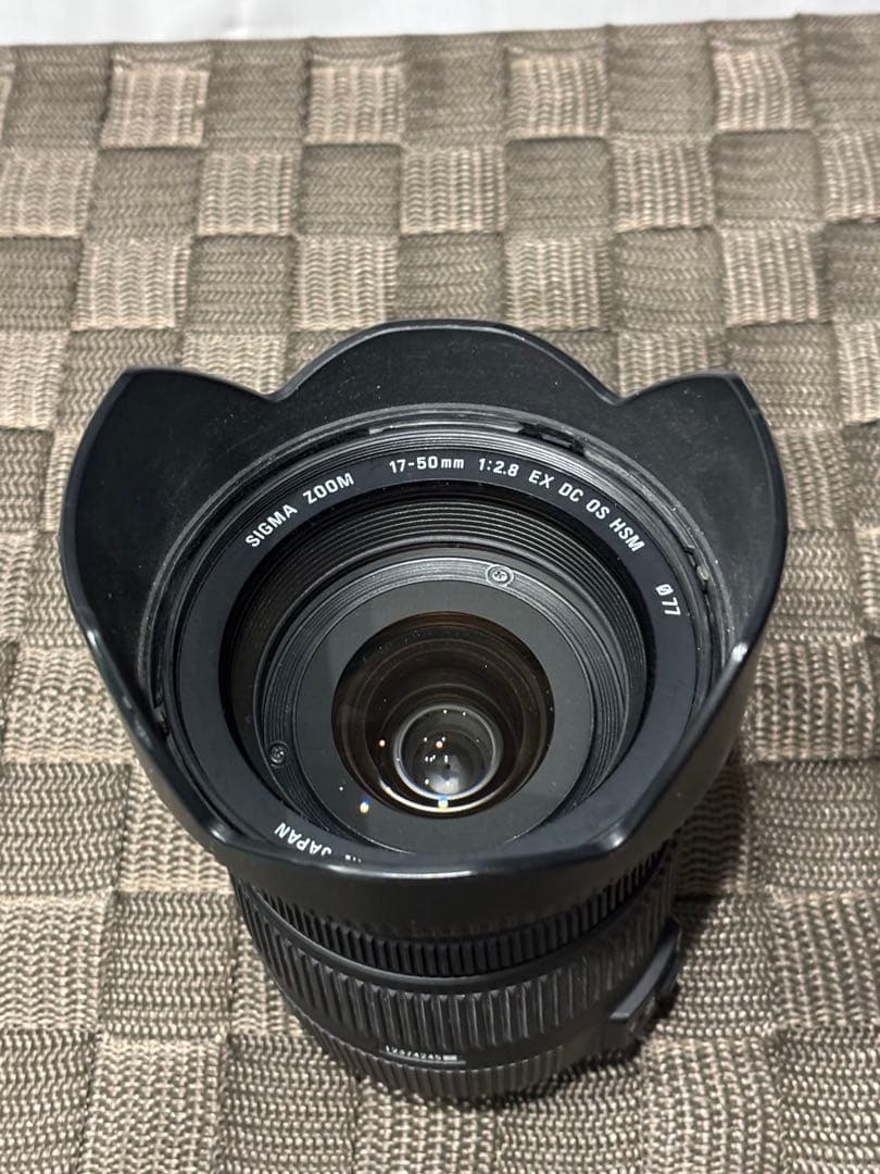 SIGMA 17-50mm F2.8 EX DC OS HSM ズームレンズ