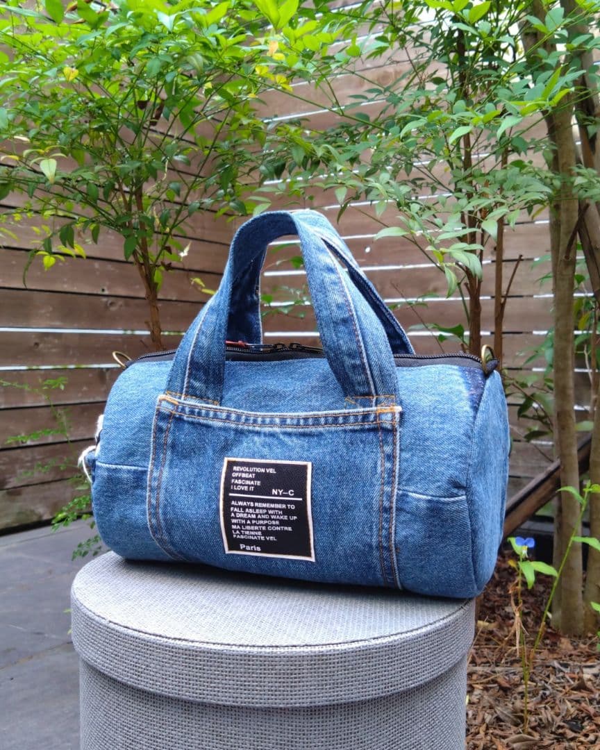 専用❕️№768【DENIM❌️ドラム缶型ボストンバッグ♥】デニムリメイクバッグ