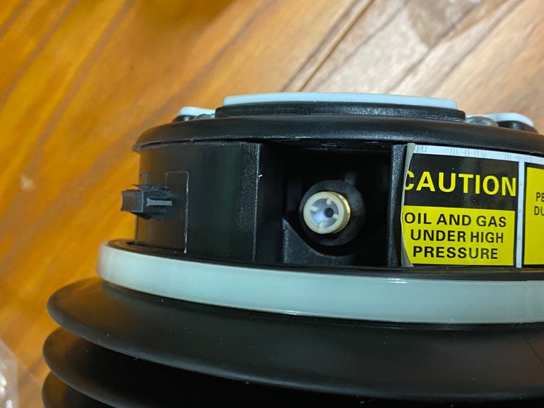 W211 リア エアサス　メルセデス ベンツ