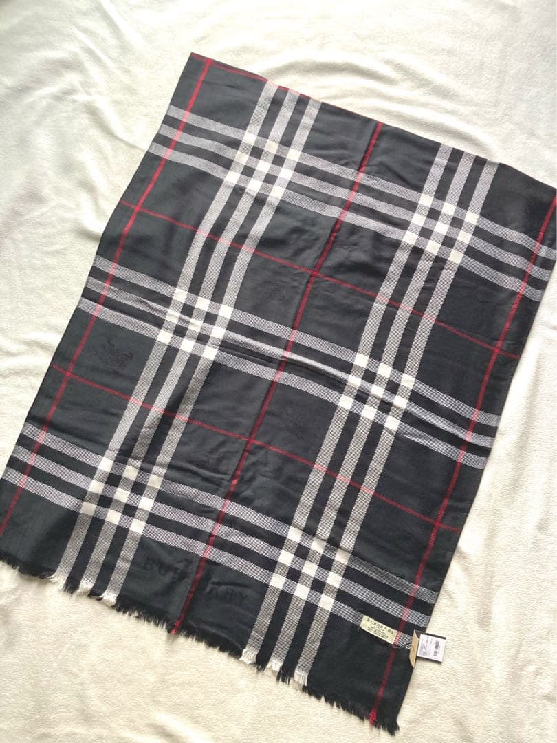 chhhneタグ付　バーバリー　カシミヤ100 ノバチェック　大判ストール