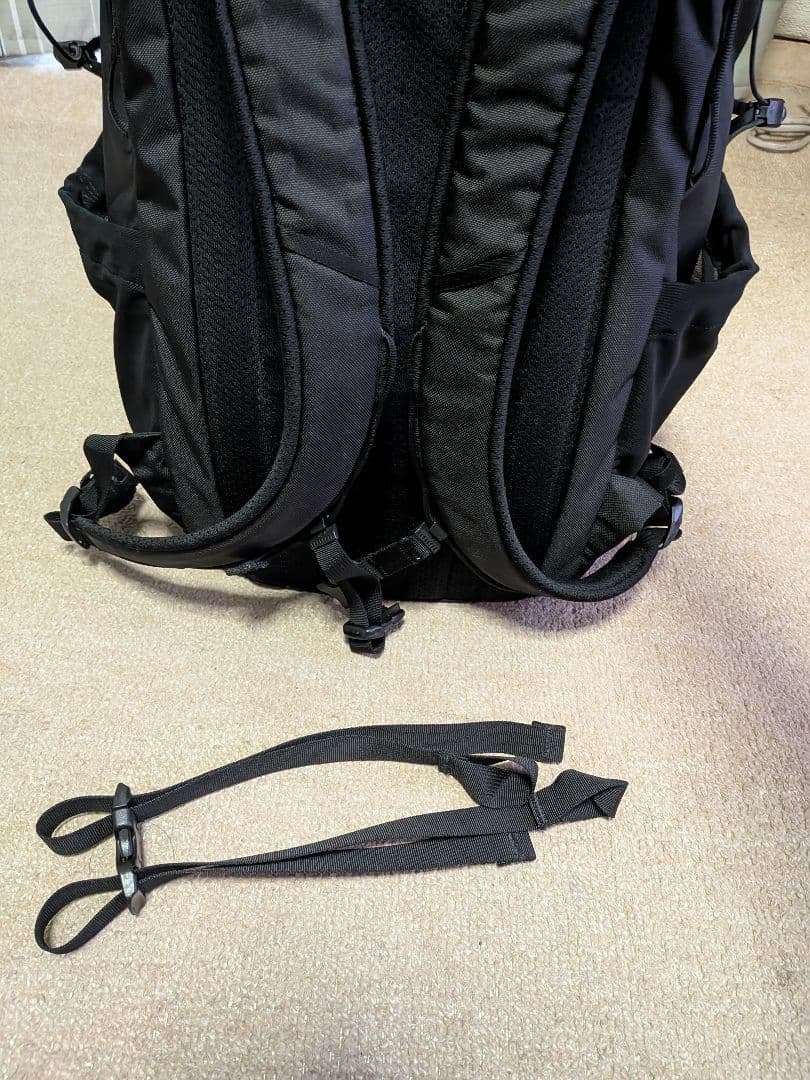 【正規品】アークテリクス マンティス26 ブラック ゴールドロゴ