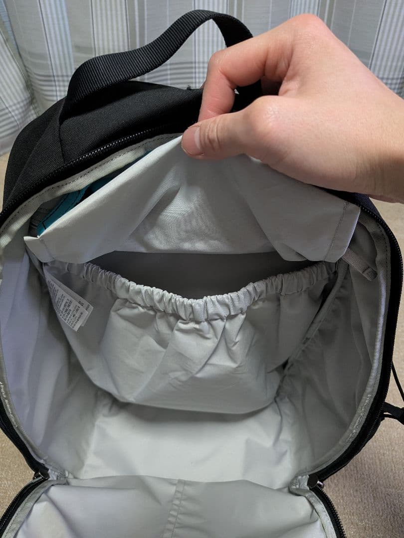 【正規品】アークテリクス マンティス26 ブラック ゴールドロゴ