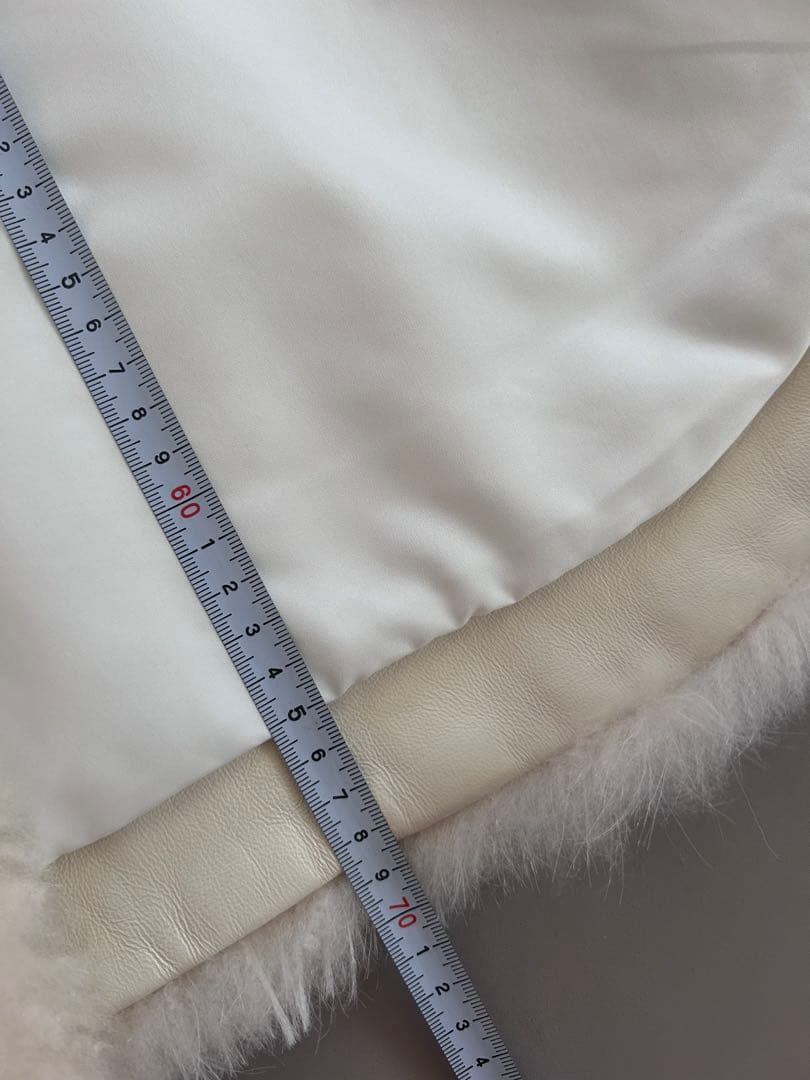 VOLATA 山羊のファーベスト　ジレ