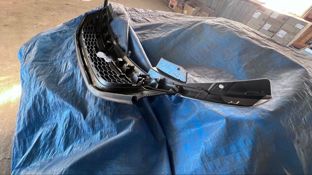 ホンダ アコードハイブリッド USグリル (ハニカムグリル)