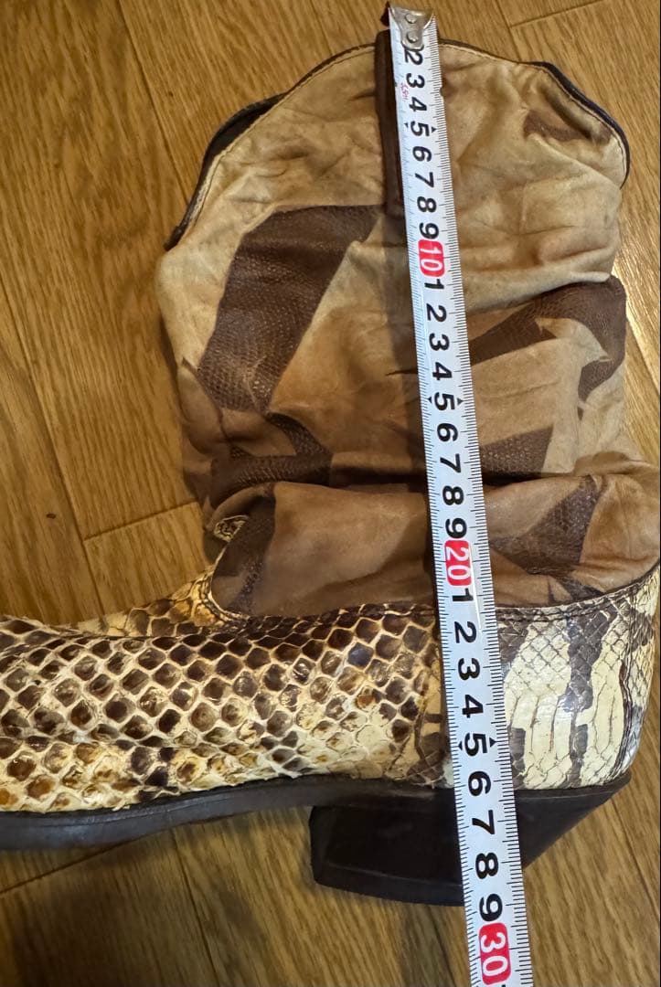 長渕　剛　着用モデル！　パイソン柄　入手困難