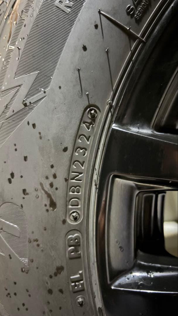 175/80R16インチジムニースタッドレスタイヤホイールセットブリジストン