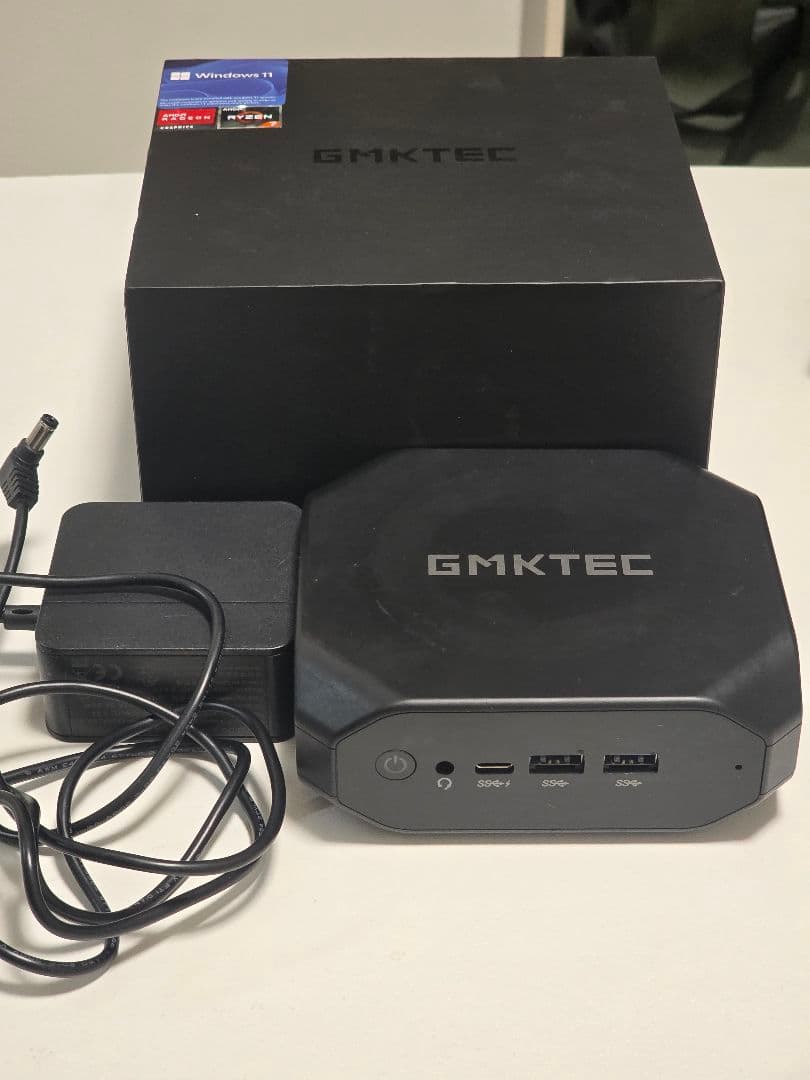 GMKtec NucBox4 Ryzen7 ミニPC