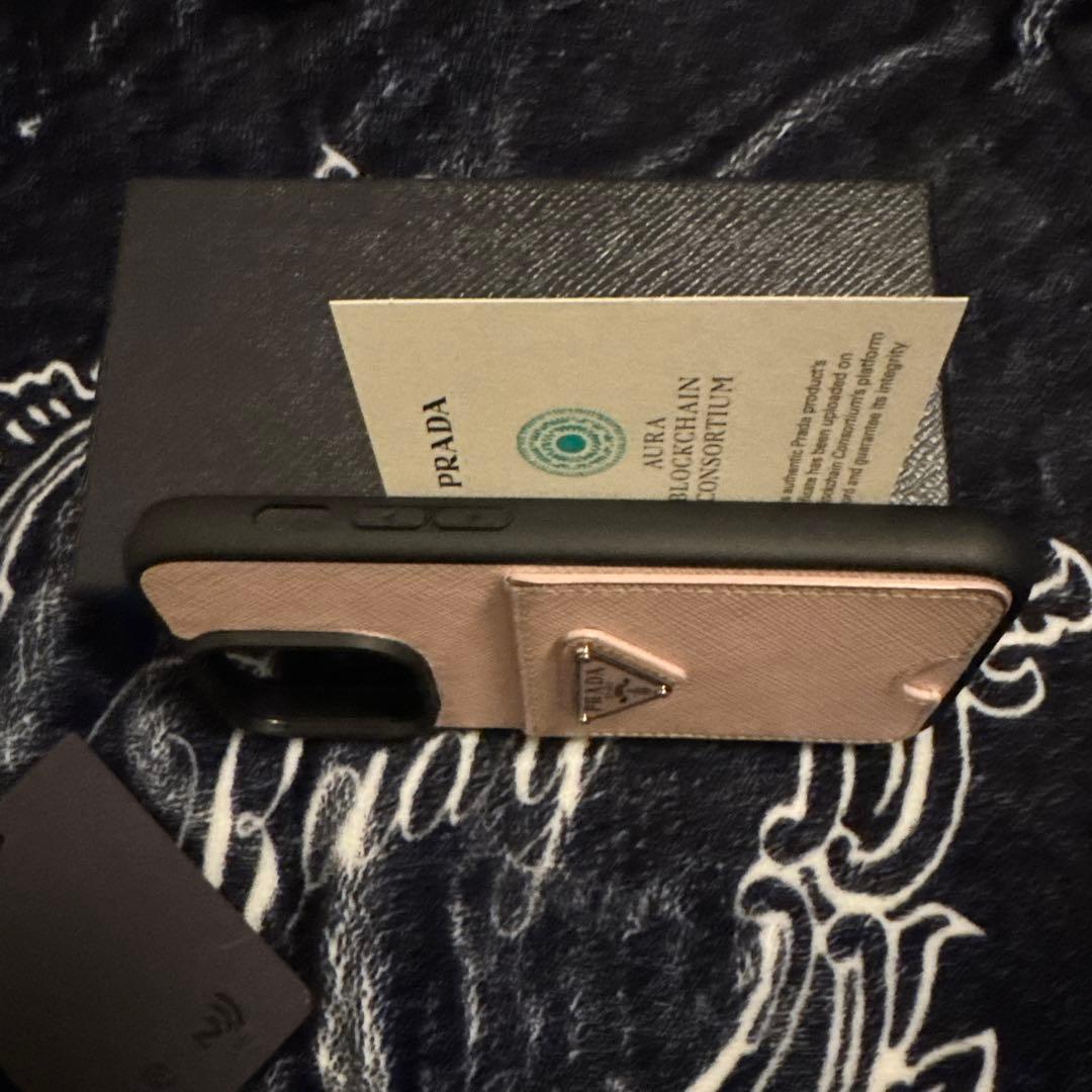PRADA iPhone14pro ケース カードポケット付き